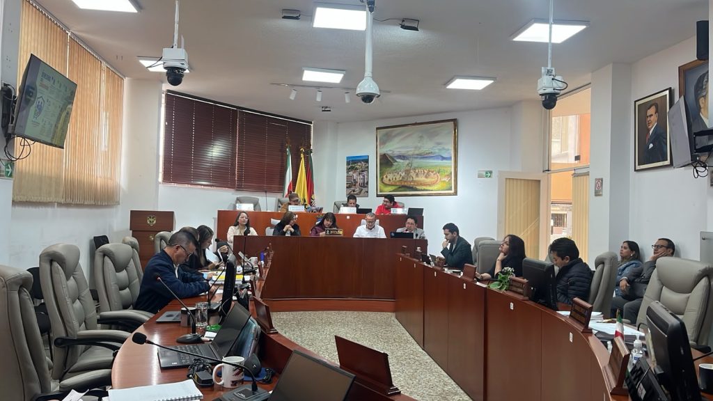 Esocol Colombia invitado en la sesión del Honorable Consejo Municipal de Sogamoso para la discusión del proyecto de acuerdo por el que se crearía el Consejo Municipal de Protección al Consumidor.